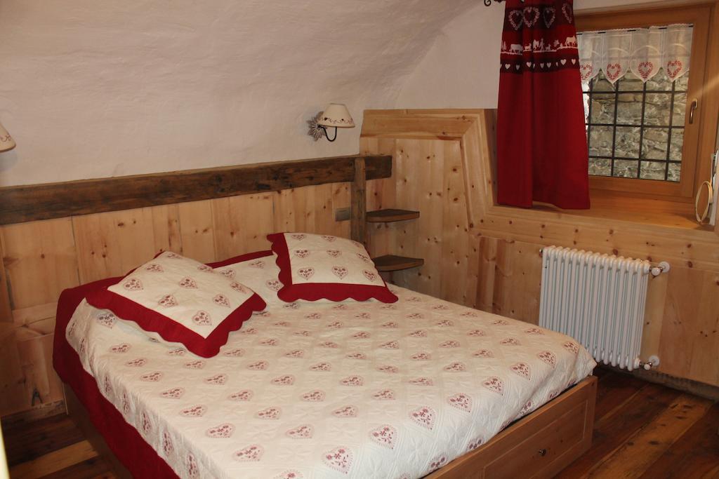 Maison Peroulaz Charvensod Номер фото